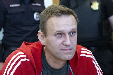 Navalny Poisoning Incident - A Bold Challenge Against Putin's Regime and Its Echoing Consequences